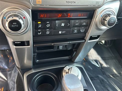 Used 2011 Toyota 4Runner Limited image 29