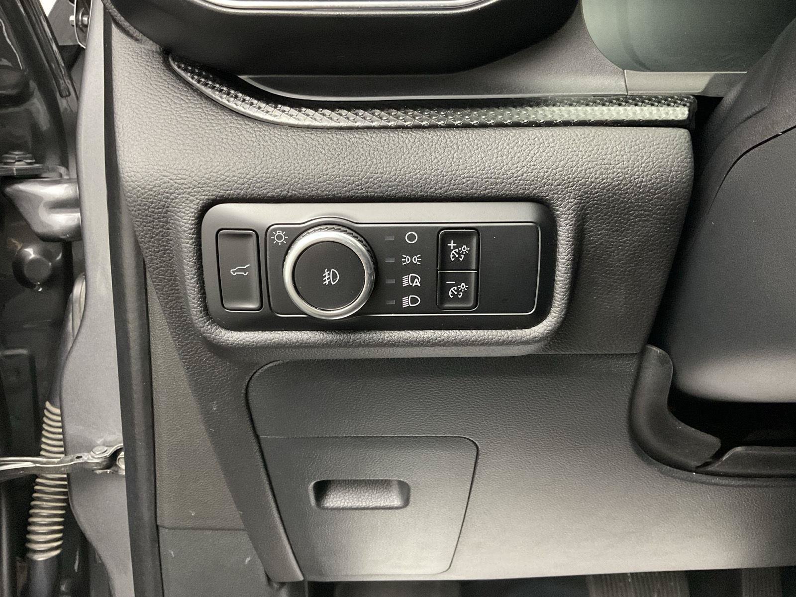 Used 2024 Ford Explorer ST w/ Equipment Group 401A AWD/4WD image 13