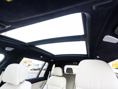 Used 2024 BMW X7 M60i w/ Executive Package AWD/4WD image 40