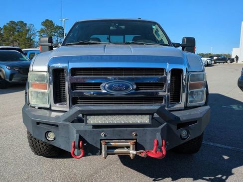 Used 2010 Ford F250 XLT image 7