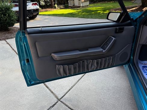 Used 1993 Ford Mustang Cobra image 48