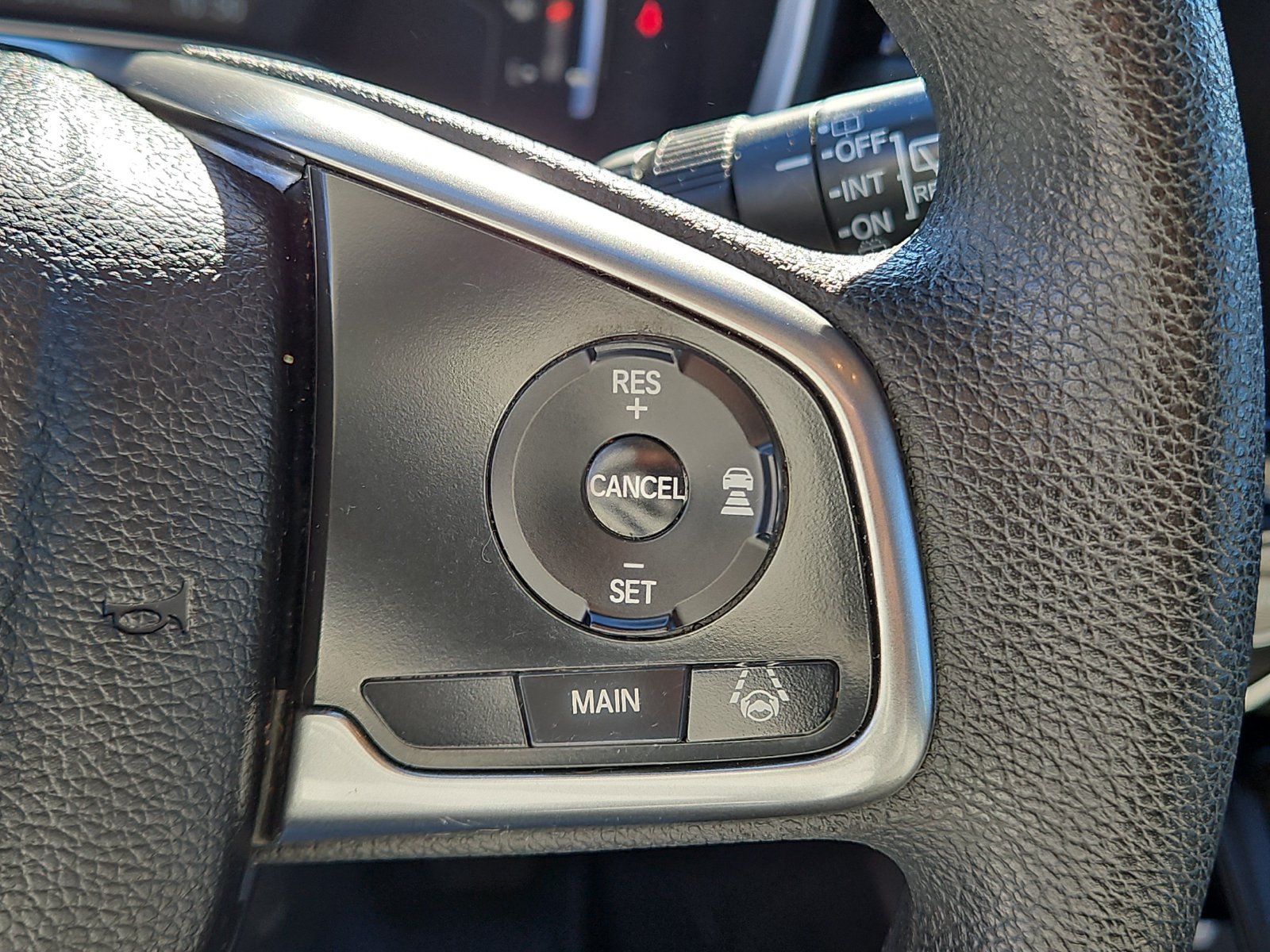 Used 2018 Honda CR-V EX image 22