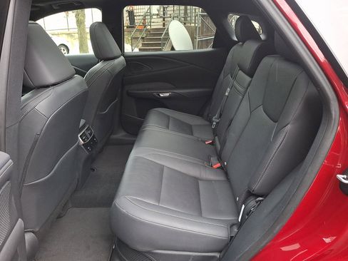 Certified 2023 Lexus RX 350 Premium w/ Accessory Package (2T) image 10