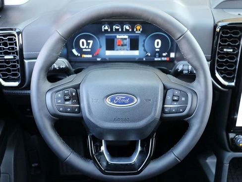 New 2026 Ford Ranger Lariat w/ FX4 Off-Road Package image 24