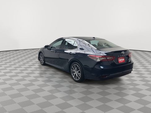 Used 2021 Toyota Camry XLE w/ Navigation Package AWD/4WD image 38