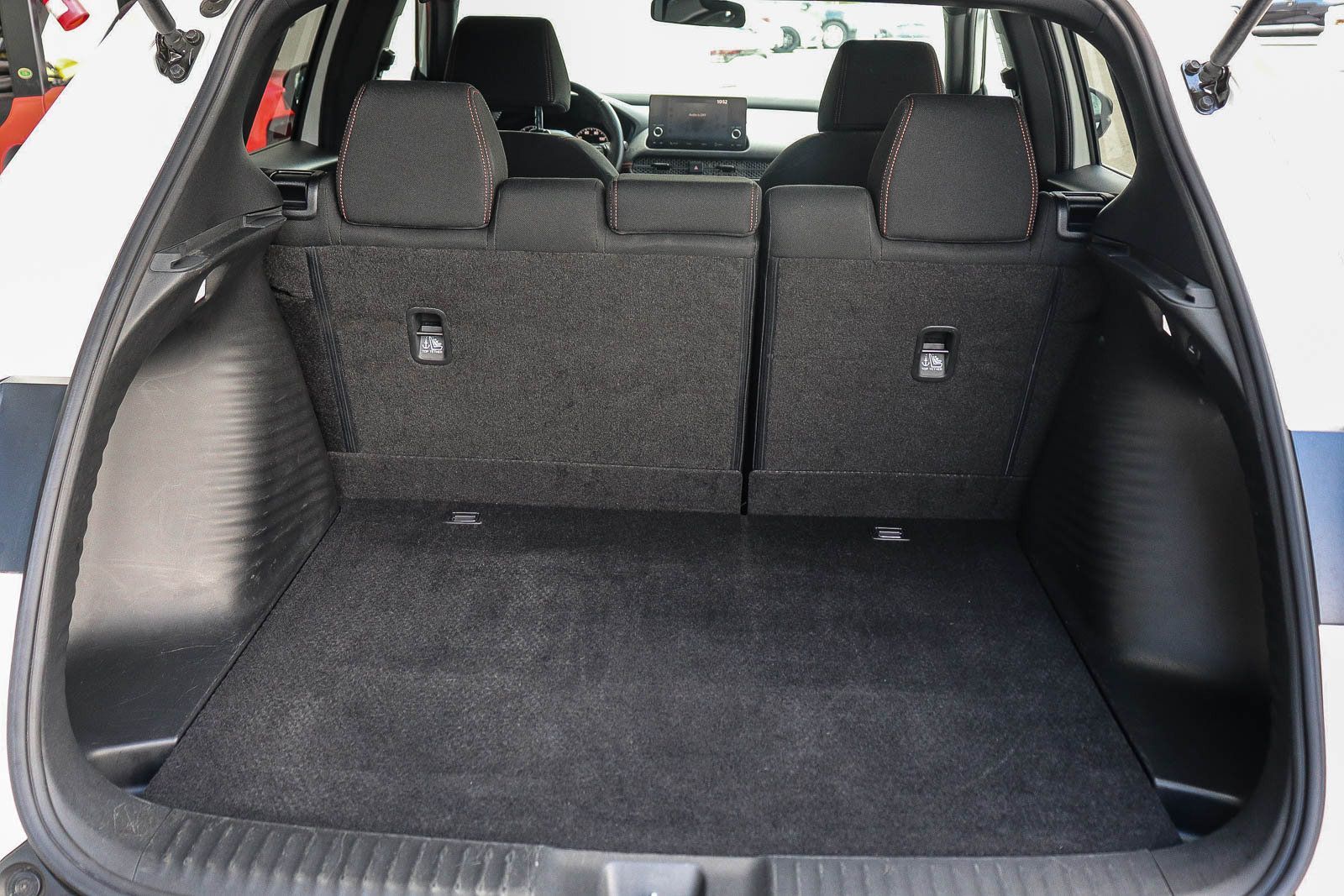 Used 2024 Honda HR-V Sport image 30