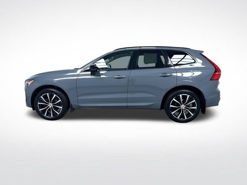 Used 2024 Volvo XC60 B5 Plus w/ Protection Package Premier AWD/4WD image 11
