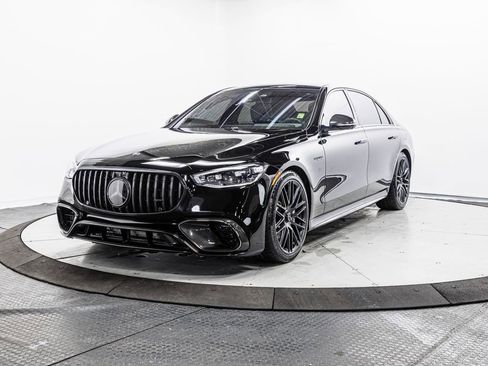 Used 2024 Mercedes-Benz S 63 AMG S image 3