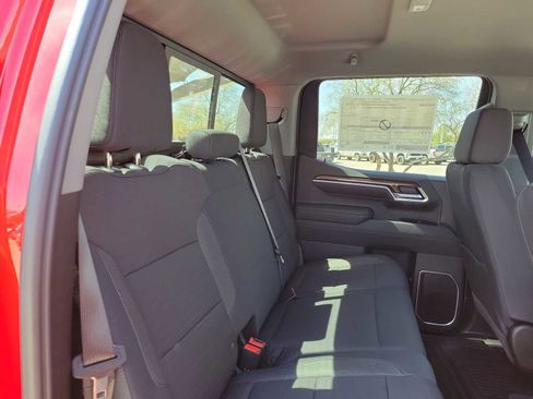 New 2026 Chevrolet Silverado 1500 LT w/ Z71 Off-Road Package AWD/4WD image 17