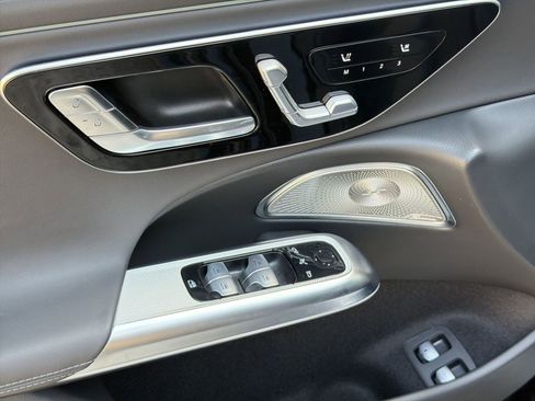 New 2026 Mercedes-Benz E 53 AMG 4MATIC Sedan image 21