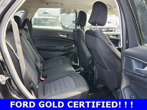 Used 2024 Ford Edge SE w/ Black Appearance Package image 15
