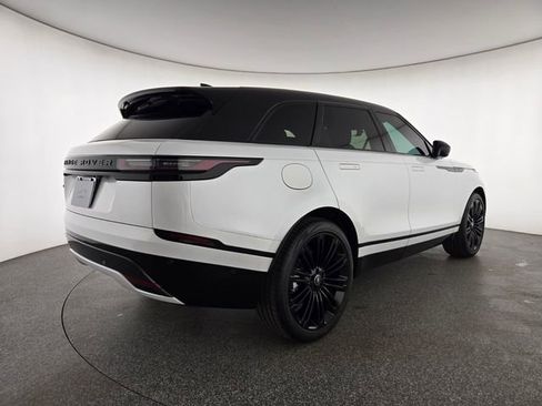 New 2026 Land Rover Range Rover Velar Dynamic SE image 8