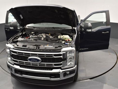 New 2025 Ford F250 XLT w/ 360-Degree Camera Package image 7