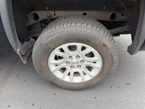 Used 2018 GMC Sierra 1500 SLE w/ SLE Value Package image 23