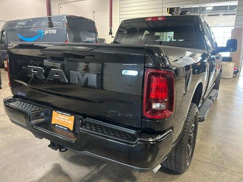 Used 2025 RAM 2500 Big Horn AWD/4WD image 21