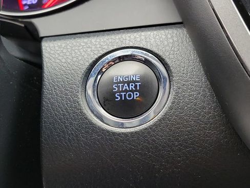Used 2022 Toyota Camry XSE FWD image 31