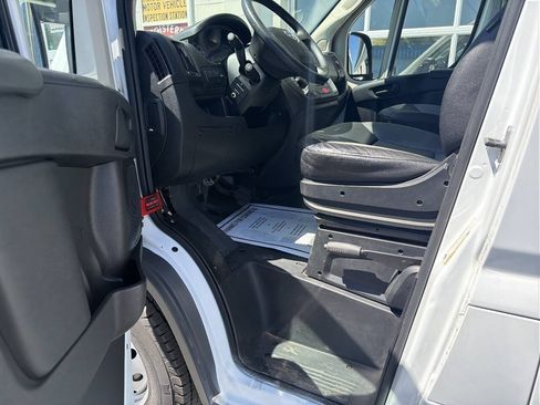Used 2018 RAM ProMaster 3500 w/ Interior Convenience Group FWD image 12