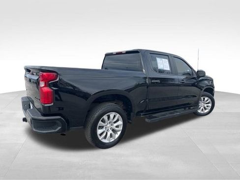 Used 2022 Chevrolet Silverado 1500 Custom w/ LPO, Dark Essentials Package image 18
