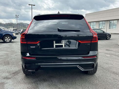 New 2026 Volvo XC60 T8 Ultra w/ Climate Package AWD/4WD image 4