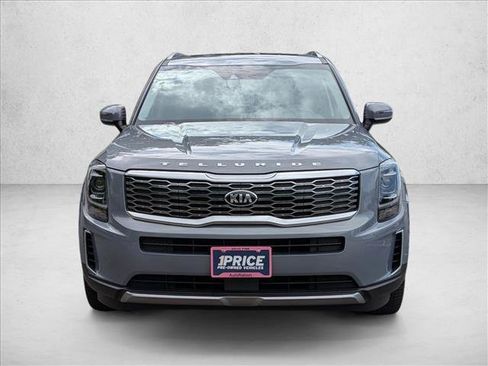 Used 2021 Kia Telluride S FWD image 2