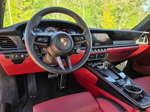 Certified 2025 Porsche 911 Carrera S RWD image 4