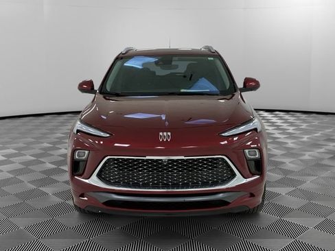 Certified 2025 Buick Encore GX Avenir w/ Avenir Technology Package AWD/4WD image 8