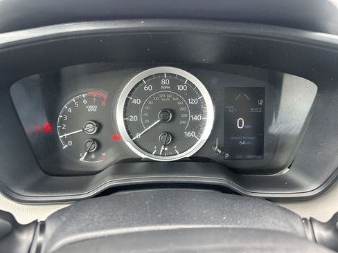 Used 2022 Toyota Corolla LE image 19