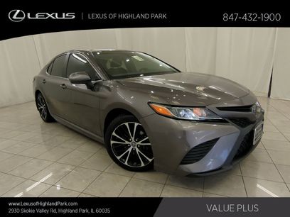 Used 2018 Toyota Camry SE w/ Moonroof Package