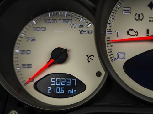 Used 2008 Porsche Boxster S Design Edition 2 RWD image 9