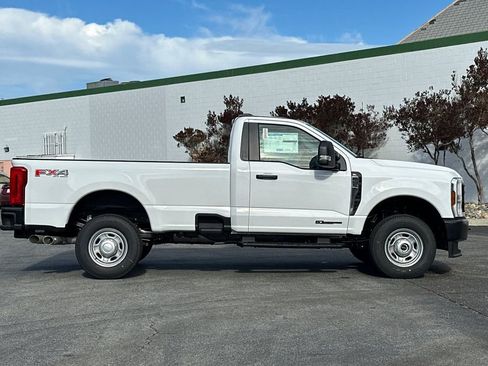 New 2026 Ford F350 XL w/ FX4 Off-Road Package image 3
