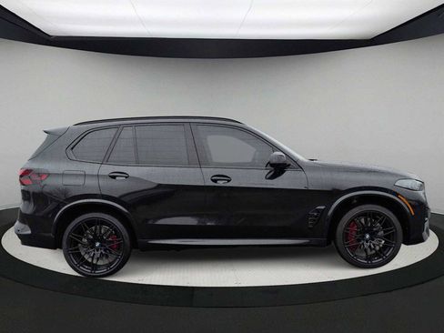 Used 2025 BMW X5 M Competition w/ Executive Package image 9