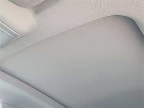 Used 2022 GMC Terrain SLT w/ Infotainment Package II image 25