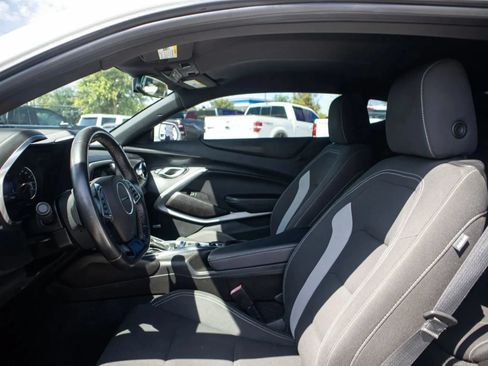 Used 2021 Chevrolet Camaro LT w/ Technology Package RWD image 18