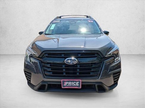 Used 2023 Subaru Ascent Onyx Edition AWD/4WD image 2