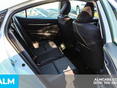 Used 2025 Toyota Camry LE image 19