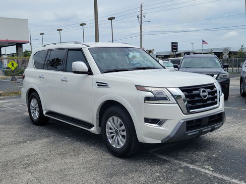 Certified 2024 Nissan Armada SV w/ Cargo Package RWD image 3