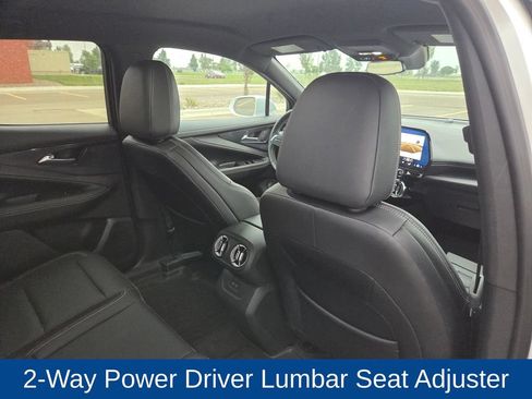 Used 2024 Chevrolet Blazer EV LT AWD/4WD image 40