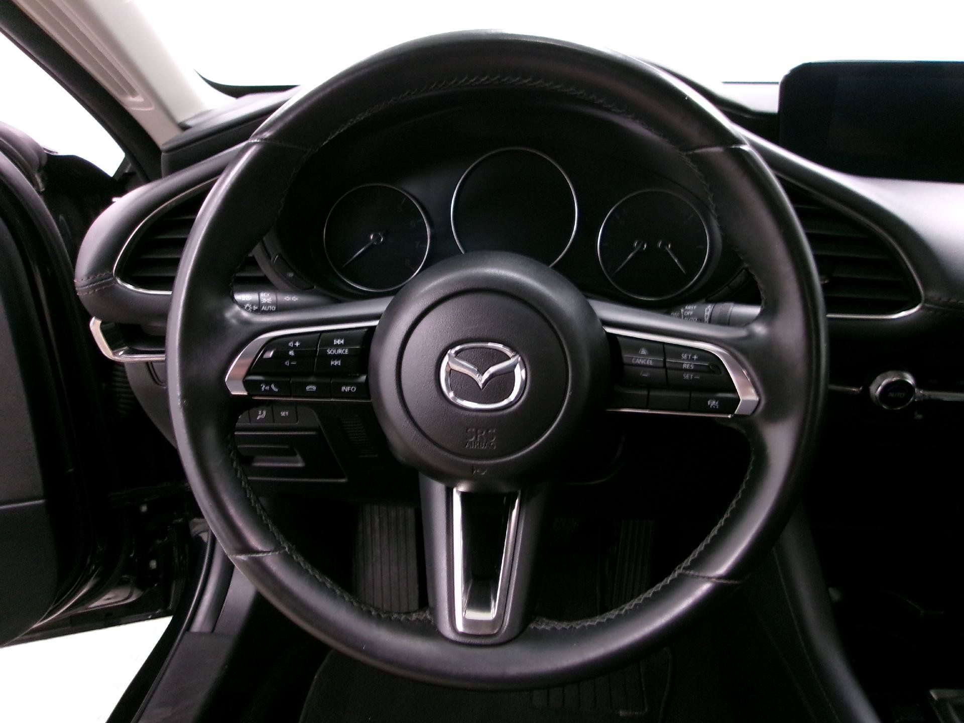 Used 2024 MAZDA MAZDA3 s FWD image 7