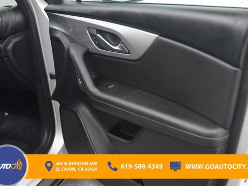 Used 2021 Chevrolet Blazer LT FWD image 16