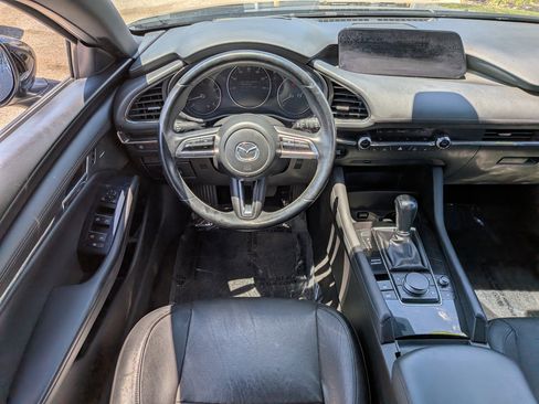 Used 2019 MAZDA MAZDA3 AWD Hatchback w/ Premium Pkg image 17