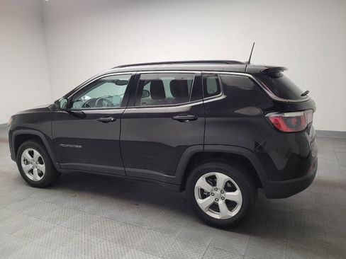 Used 2020 Jeep Compass Latitude w/ Popular Equipment Group AWD/4WD image 3