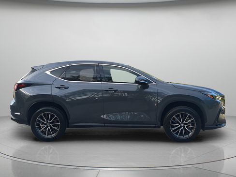 Used 2024 Lexus NX 250 FWD image 39