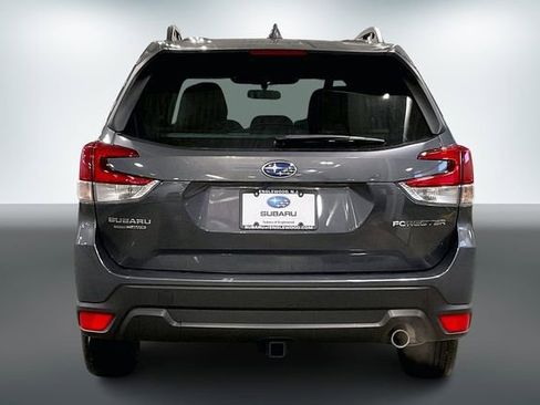 Used 2023 Subaru Forester Limited image 4