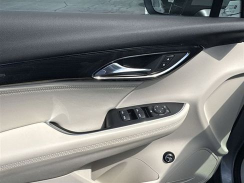 Certified 2023 Buick Envision Preferred AWD/4WD image 22