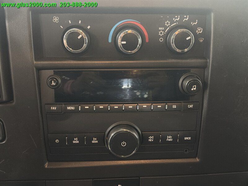 Used 2019 Chevrolet Express 2500 w/ Driver Convenience Package RWD image 18