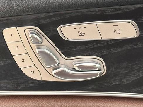 Certified 2017 Mercedes-Benz E 300 4MATIC image 34