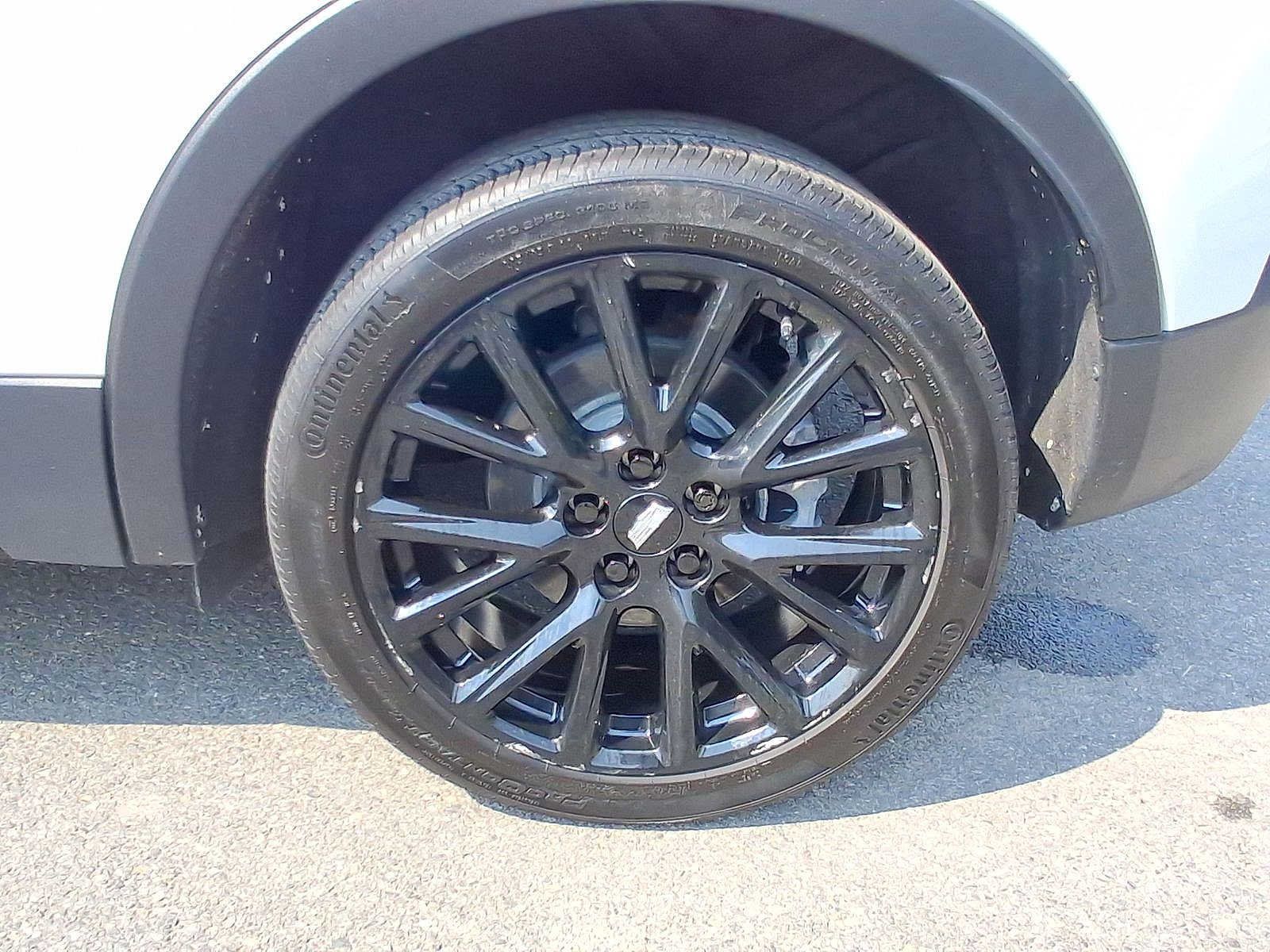 Used 2023 Cadillac XT4 Sport AWD/4WD image 33