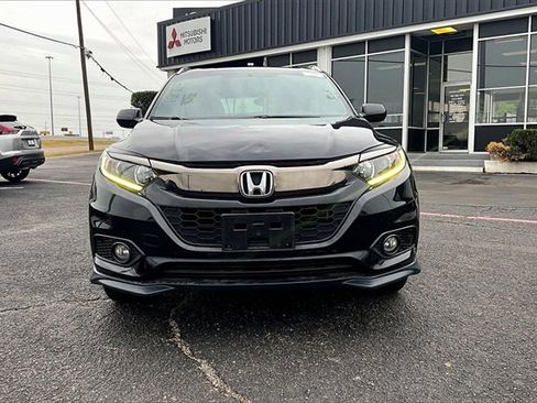 Used 2022 Honda HR-V Sport image 4