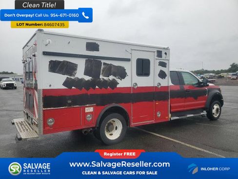 Used 2017 Ford F550 image 4