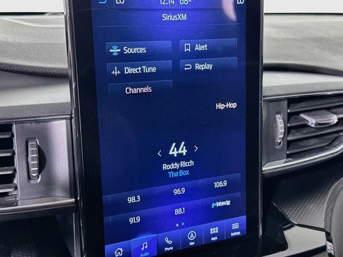 Used 2022 Ford Explorer ST w/ Equipment Group 401A AWD/4WD image 21